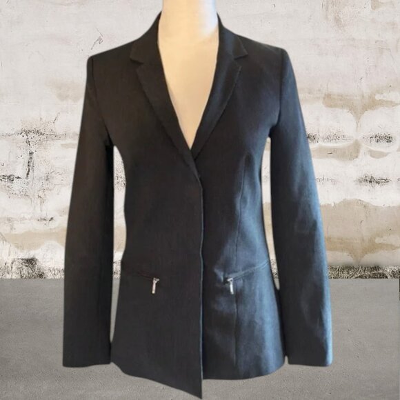Jackets & Blazers - Women's Black Blazer with Snap No-Show Buttons Size 0